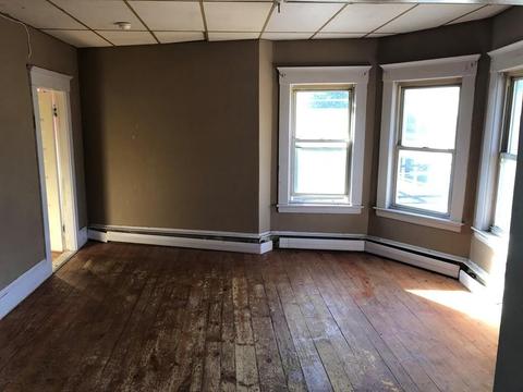 39 Oakland Ave, Methuen, MA 01844 photo 9