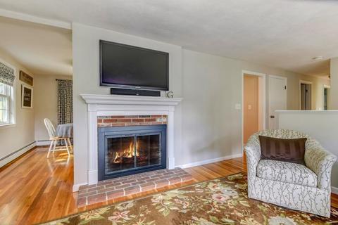 6 Kent Rd, Needham, MA 02492 photo 5