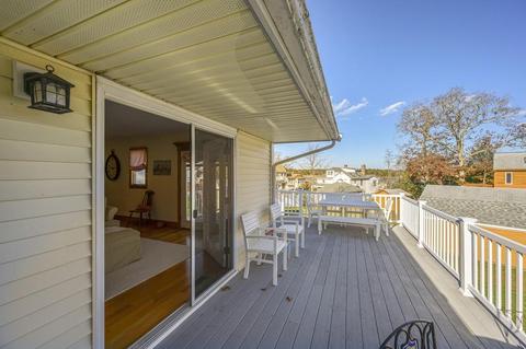 22 Marks Cove Rd, Wareham, MA 02571 photo 5