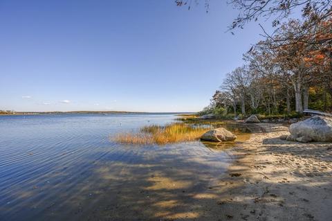 22 Marks Cove Rd, Wareham, MA 02571 photo 4