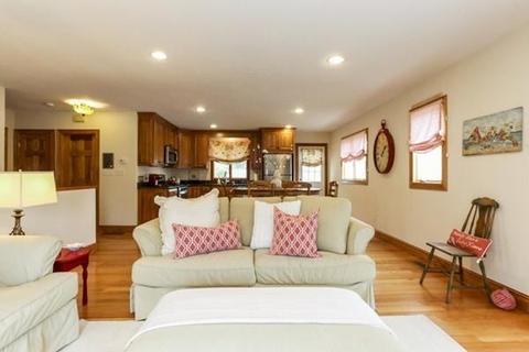22 Marks Cove Rd, Wareham, MA 02571 photo 9