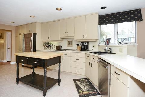 55 Longbow Rd, Danvers, MA 01923 photo 10