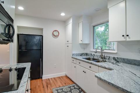 17 Windsor Dr, Ashland, MA 01721 photo 10