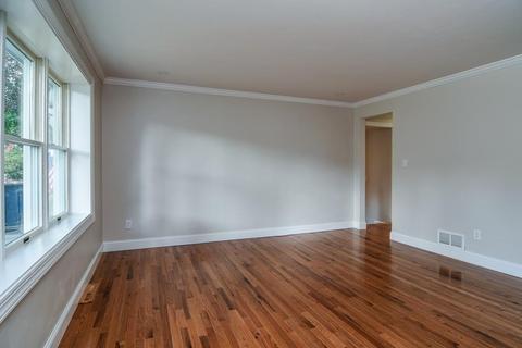 17 Windsor Dr, Ashland, MA 01721 photo 4