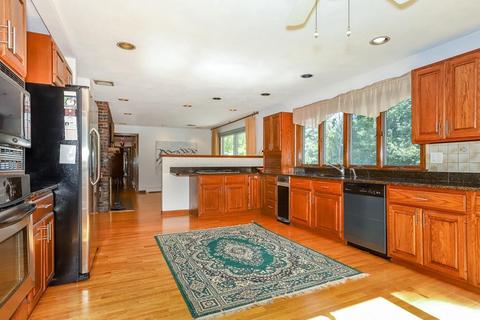 127 Pecunit St, Canton, MA 02021 photo 11