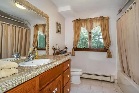 127 Pecunit St, Canton, MA 02021 photo 26