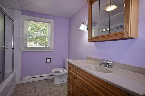33 Pershing Ave, Acushnet, MA 02743 photo 16
