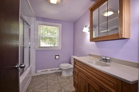 33 Pershing Ave, Acushnet, MA 02743 photo 15
