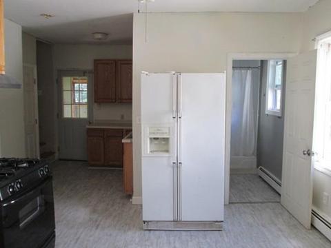113 Stanton St, Worcester, MA 01605 photo 10