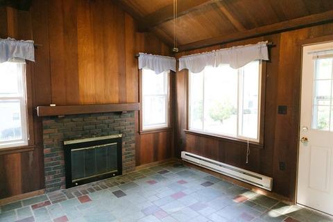 14 Doane Ave, Beverly, MA 01915 photo 10