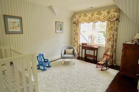 27 Brown St, Marblehead, MA 01945 photo 27