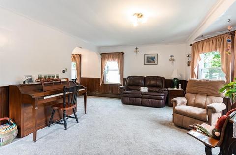 52 Intervale Ave, Saugus, MA 01906 photo 4