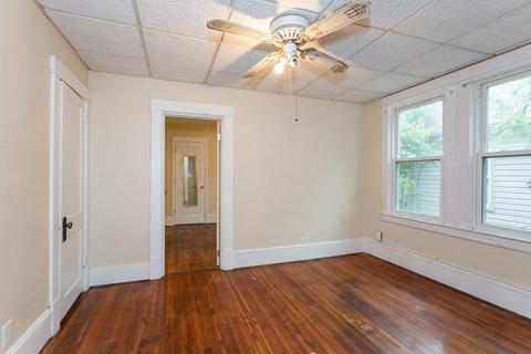 112 Eddy St, Springfield, MA 01104 photo 21