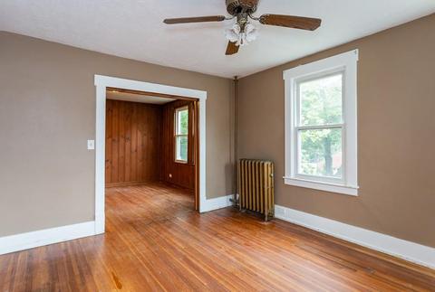 112 Eddy St, Springfield, MA 01104 photo 9