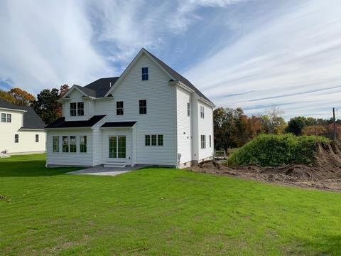 62 Dover Rd, Millis, MA 02054 photo 2