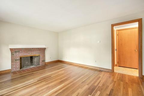 7 Cherry Ave, Stoneham, MA 02180 photo 6