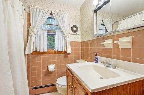 7 Cherry Ave, Stoneham, MA 02180 photo 25