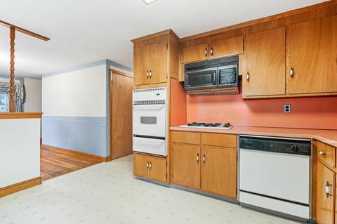 7 Cherry Ave, Stoneham, MA 02180 photo 15