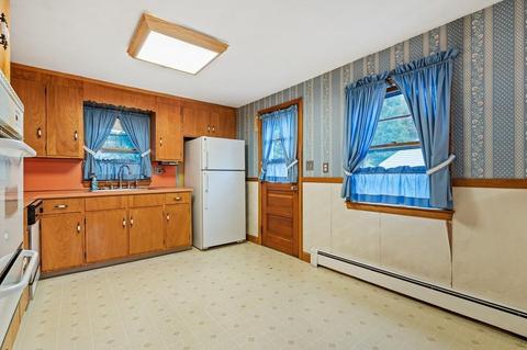 7 Cherry Ave, Stoneham, MA 02180 photo 12
