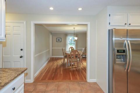 23 Hemlock Rd, Andover, MA 01810 photo 12