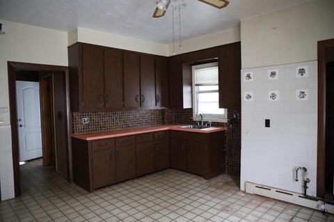 278 Eagle St, Boston, MA 02128 photo 15