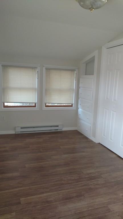 67 Lang St, Springfield, MA 01104 photo 2