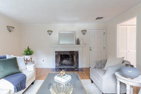 25 Twitchell St, Wellesley, MA 02482 photo 8