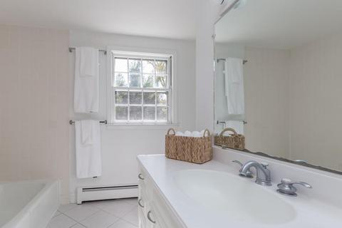 25 Twitchell St, Wellesley, MA 02482 photo 16
