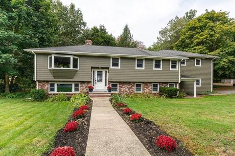 62 Martin Rd, Reading, MA 01867 photo 2