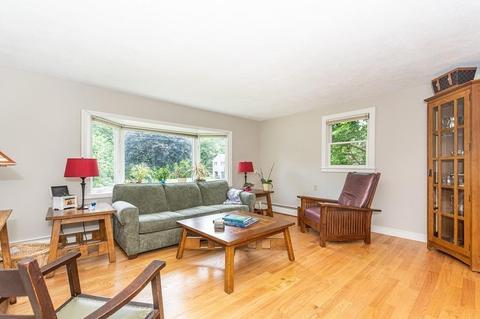62 Martin Rd, Reading, MA 01867 photo 3