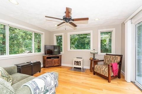 62 Martin Rd, Reading, MA 01867 photo 11