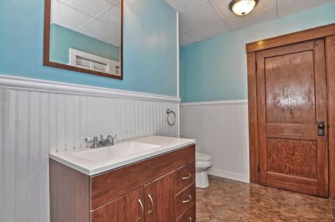 79 Myrtle Ave, Webster, MA 01570 photo 16