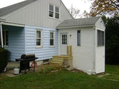 127 Chestnut St, Southbridge, MA 01550 photo 7