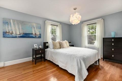 271 Warren, Needham, MA 02492 photo 17