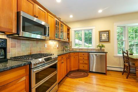111 Newell Ave, Needham, MA 02492 photo 9