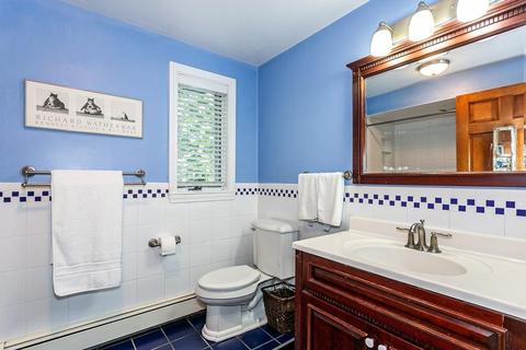 111 Newell Ave, Needham, MA 02492 photo 20