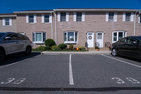200 Lambert #38, Chicopee, MA 01020 photo 3