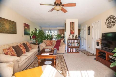 200 Lambert #38, Chicopee, MA 01020 photo 5