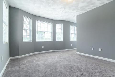 25 Ecklund Dr, Lowell, MA 01852 photo 11