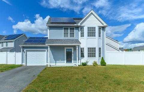 25 Ecklund Dr, Lowell, MA 01852 photo 1