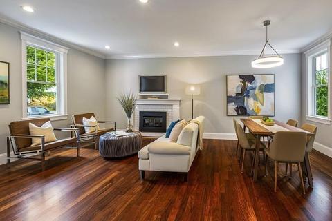 43 Epping St, Arlington, MA 02474 photo 2