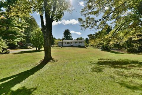 37 Taft, Upton, MA 01568 photo 2