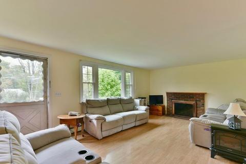 37 Taft, Upton, MA 01568 photo 22