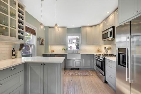 31 Harvard St, Dedham, MA 02026 photo 6