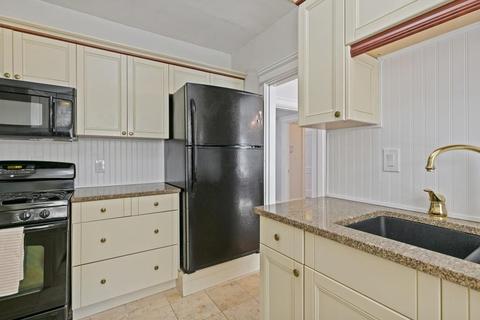30 Summit Ave #2, Brookline, MA 02446 photo 8