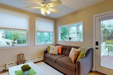 5 Marsh Ave, Beverly, MA 01915 photo 4