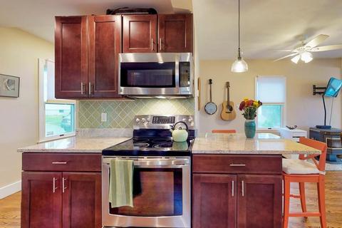 5 Marsh Ave, Beverly, MA 01915 photo 16