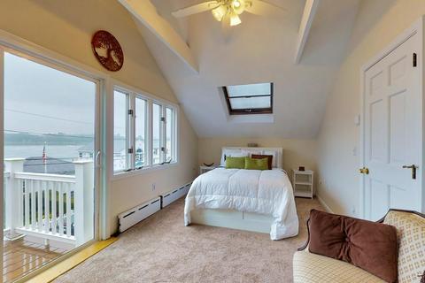5 Marsh Ave, Beverly, MA 01915 photo 5