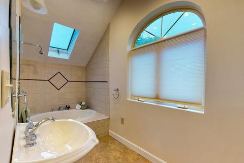 5 Marsh Ave, Beverly, MA 01915 photo 19