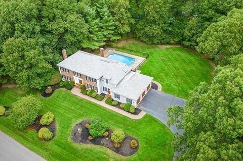 2 Wingate Ln, Acton, MA 01720 photo 1